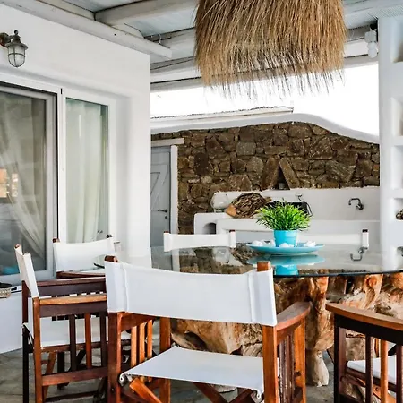 Qamar Mykonian * Mykonos Town