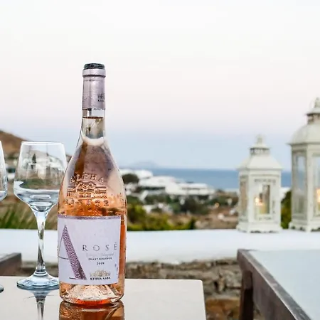 Villa Qamar Mykonian *